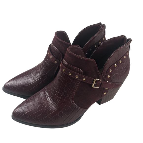 Bella-Vita Burgundy gold studded booties 8 - Picture 1 of 10